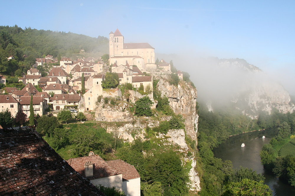 St Cyrq la Popie the scene of an enigma in Causses du Quercy