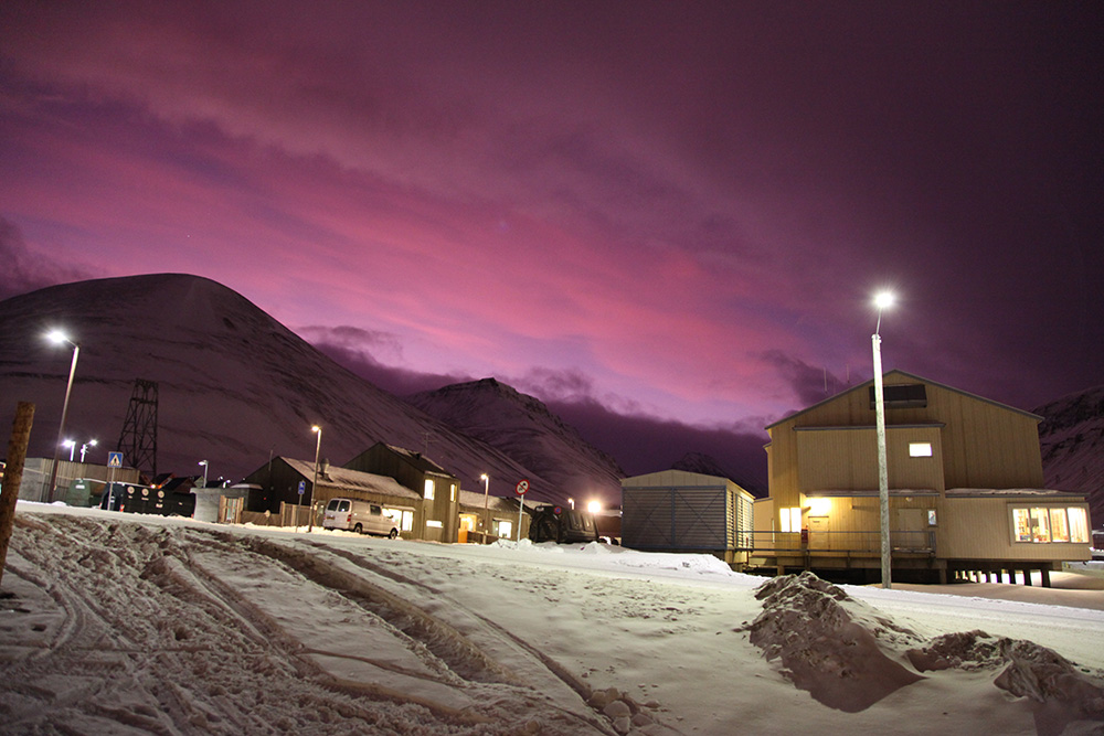 A very rare sight during my preparation trip two years ago in January, the ice crystals lights.