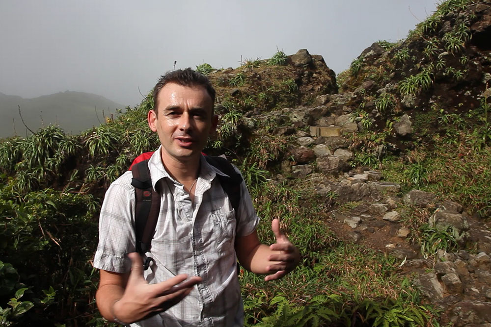 Erwan Bourdon, sur le sentier de La Soufrière